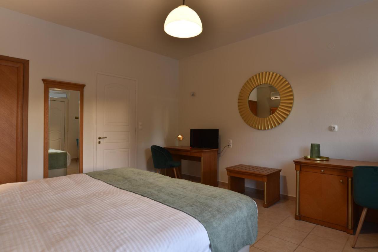 Okeanis II Lejlighedshotel Kato Daratso Eksteriør billede